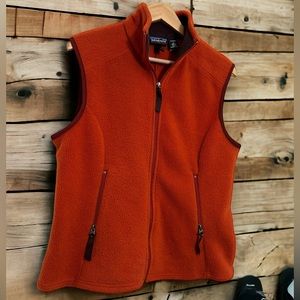Vintage Patagonia Synchilla Vest Women's Size Large Burnt Orange Made In Canada
